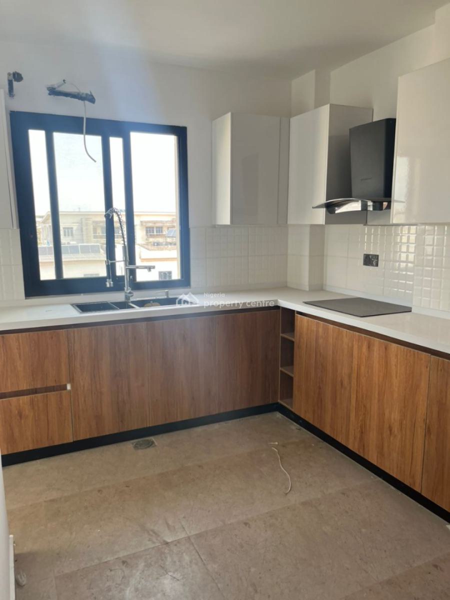 Brand-new Luxury 4-bedroom Apartments with Pool & Elevator, Banana Island Road, Ikoyi, Lagos, Flat / Apartment for Rent