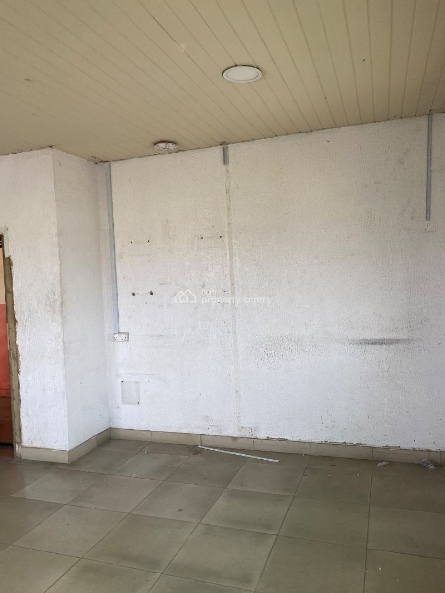 a 4-room Pent Office Space in a Business-friendly Location, Bode Thomas, Surulere, Lagos, Office Space for Rent