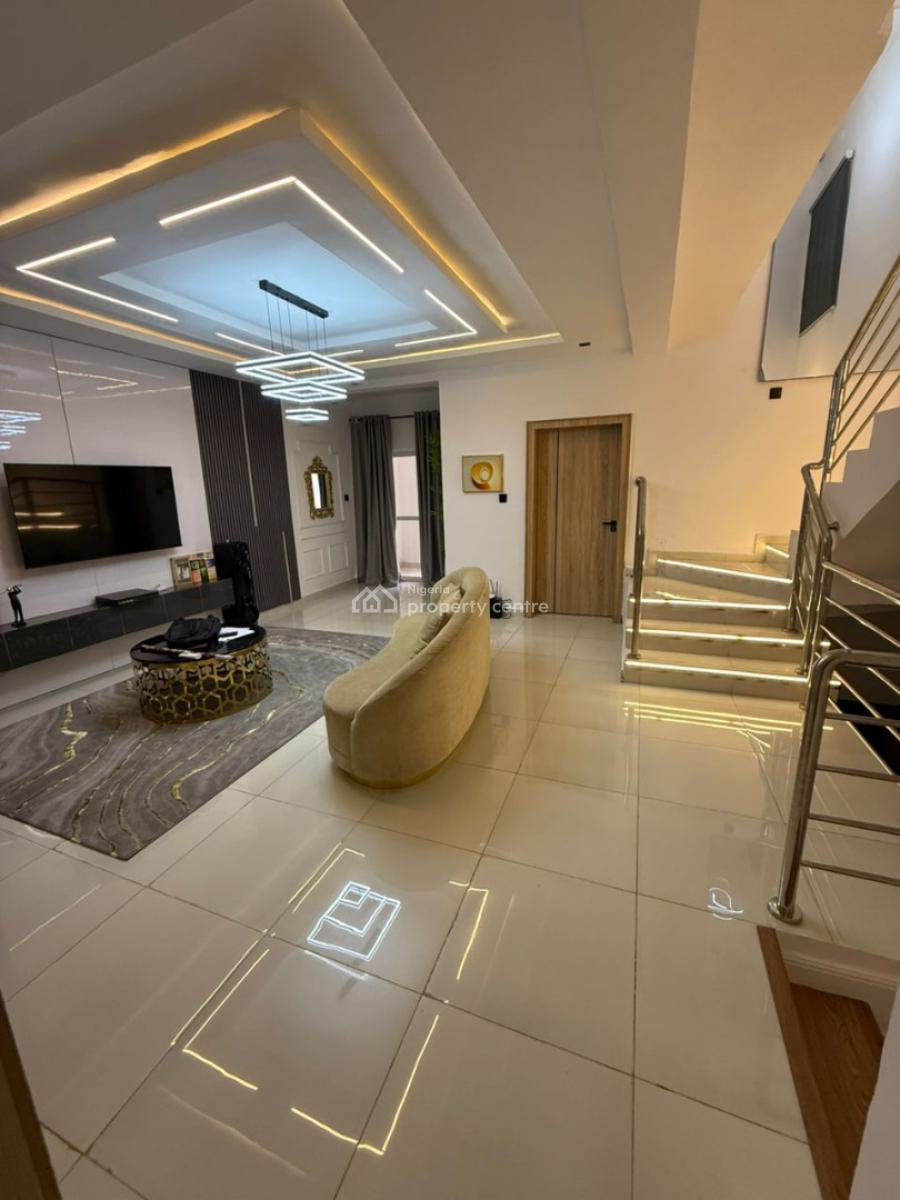 Tastefully Unfurnished Or Urnished and Fully Serviced 6 Bedroom Duplex, Chevron, Lekki, Lagos, Flat / Apartment for Rent