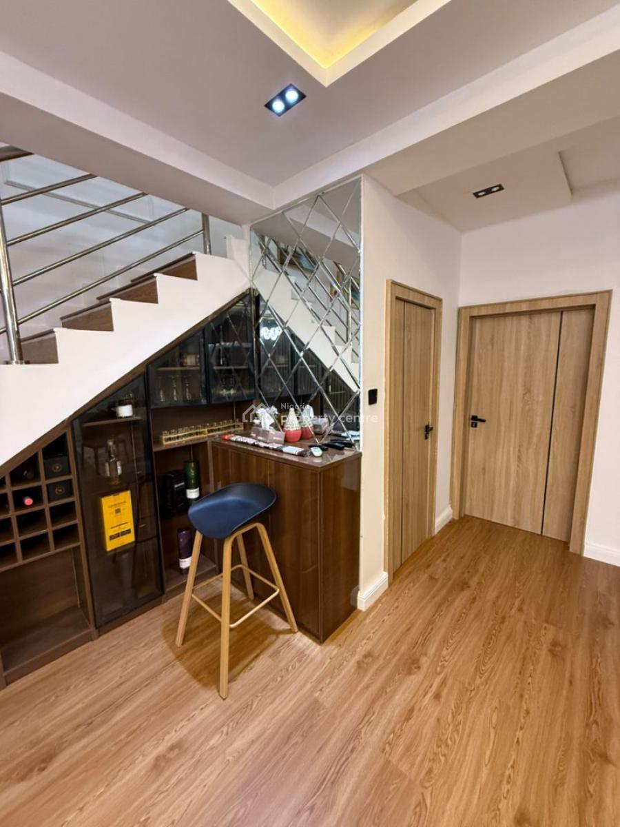 Tastefully Unfurnished Or Urnished and Fully Serviced 6 Bedroom Duplex, Chevron, Lekki, Lagos, Flat / Apartment for Rent