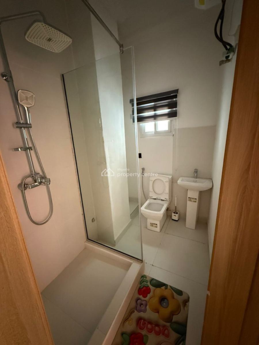 Tastefully Unfurnished Or Urnished and Fully Serviced 6 Bedroom Duplex, Chevron, Lekki, Lagos, Flat / Apartment for Rent