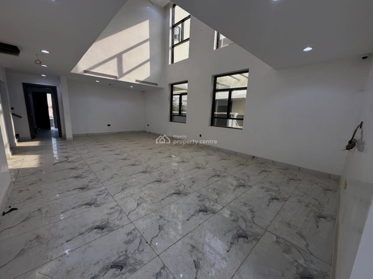 Smart 6bedroom Detached Duplex with an Elevator Shaft and a Basement, Guzape District, Abuja, Detached Duplex for Sale