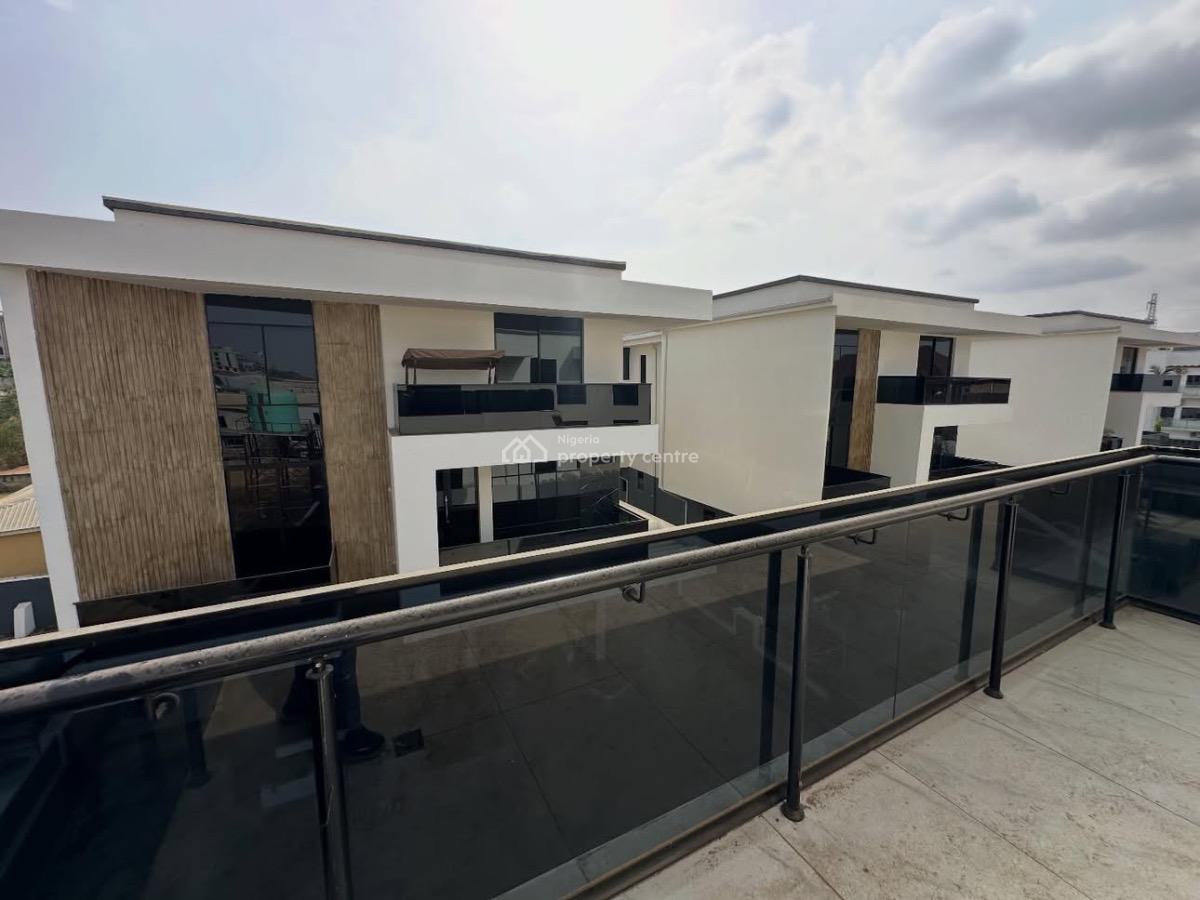 Smart 6bedroom Detached Duplex with an Elevator Shaft and a Basement, Guzape District, Abuja, Detached Duplex for Sale