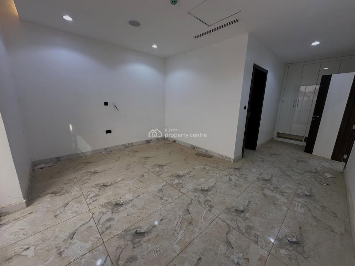 Smart 6bedroom Detached Duplex with an Elevator Shaft and a Basement, Guzape District, Abuja, Detached Duplex for Sale