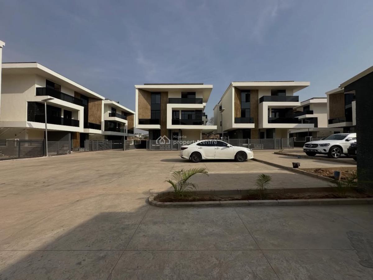 Smart 6bedroom Detached Duplex with an Elevator Shaft and a Basement, Guzape District, Abuja, Detached Duplex for Sale