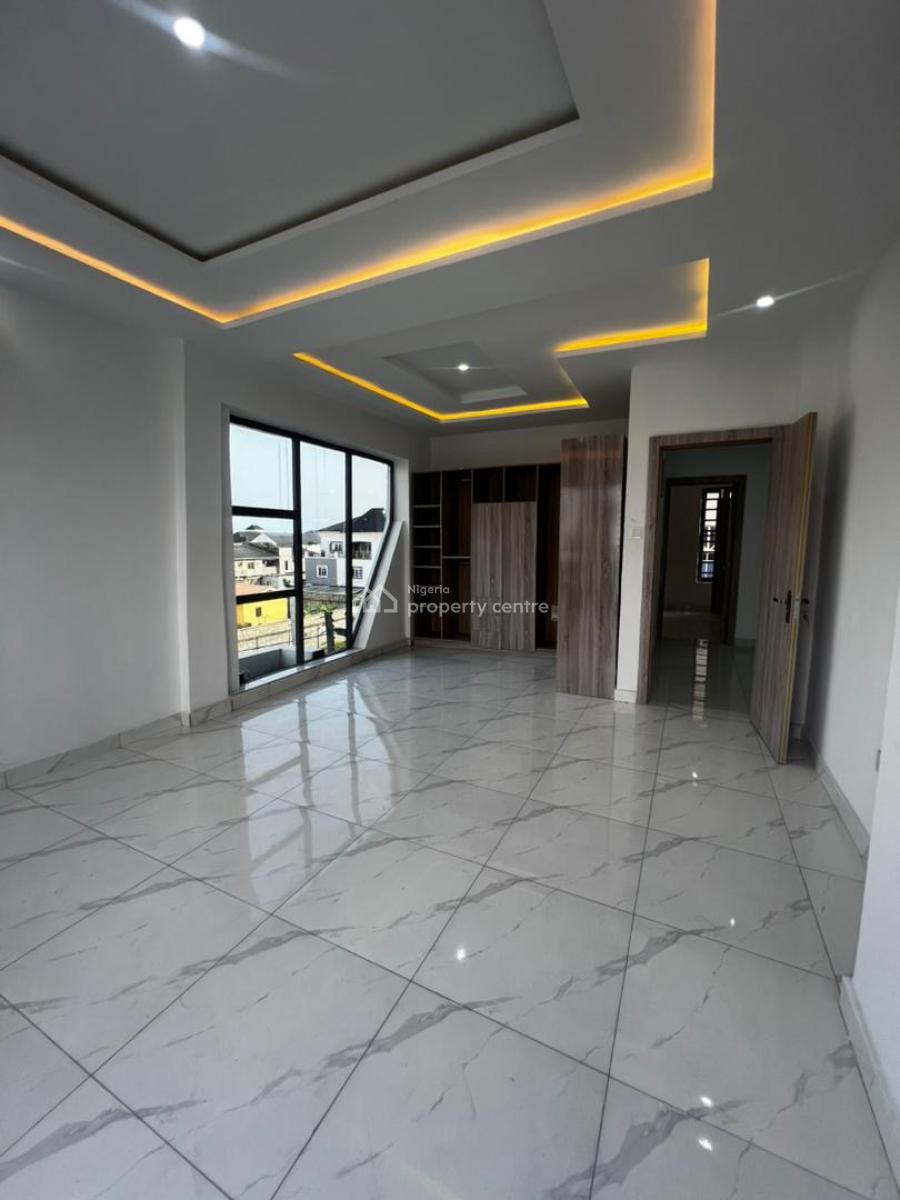 4 Bedrooms, Apha Beach, Lekki, Lagos, Flat / Apartment for Rent