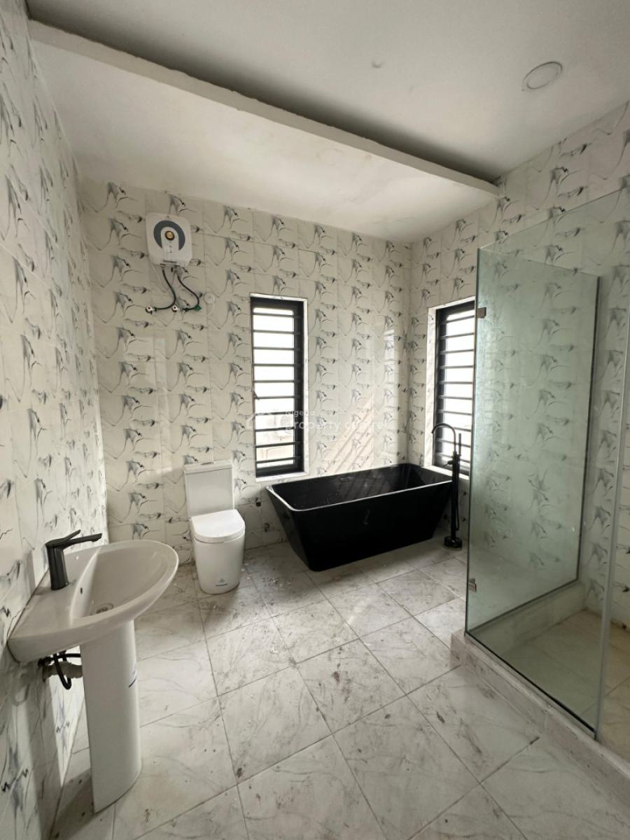 Well-built Spacious 4-bedroom Terrace Duplex, Orchid, Lekki, Lekki Phase 2, Lekki, Lagos, Terraced Duplex for Sale