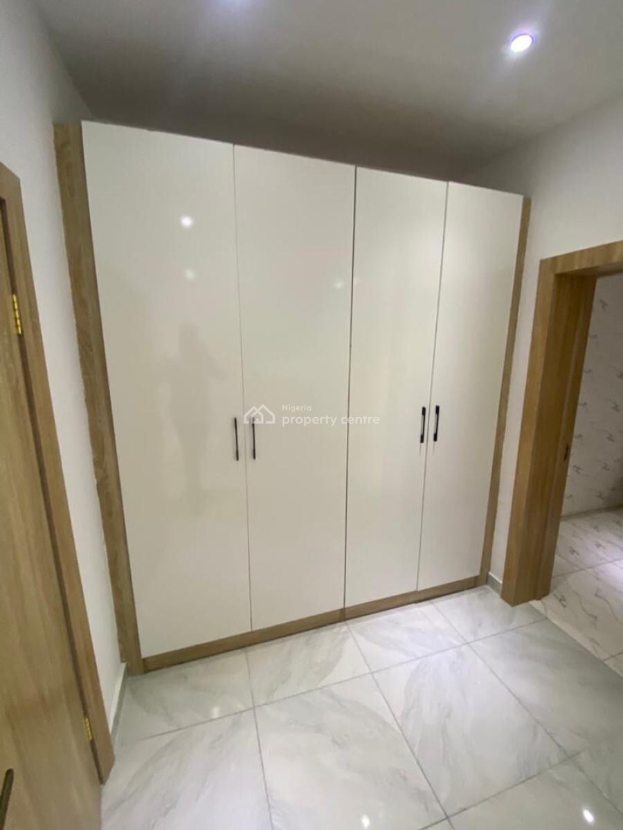 Fully Serviced 4-bedroom Terrace Duplex with Swimming Pool & Gym, Lekki Phase 1, Lekki, Lagos, Terraced Duplex for Rent