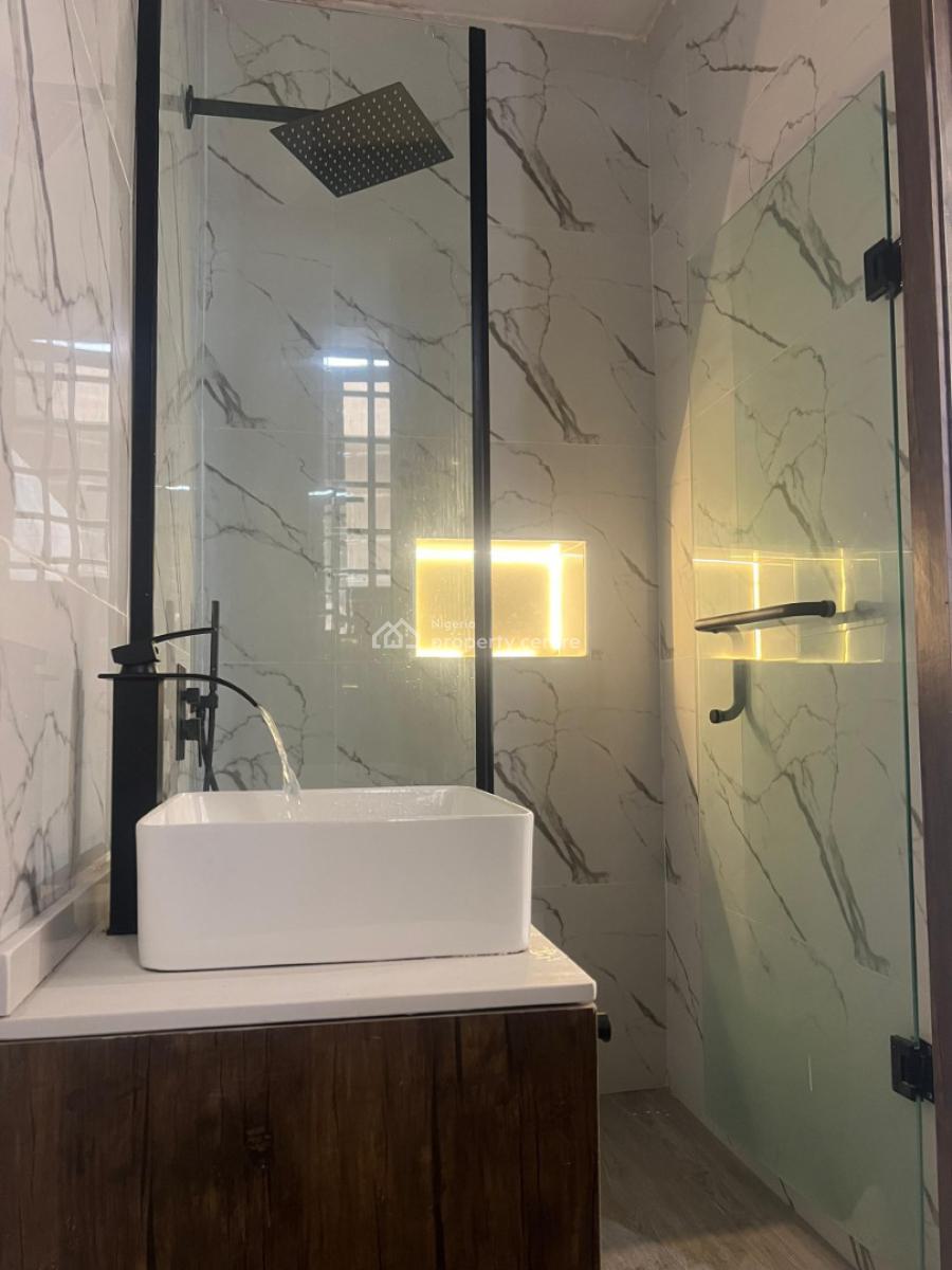 4 Bedroom Semi Detached Duplex with Bq, Magodo Phase 1 Lagos, Gra Phase 1, Magodo, Lagos, Semi-detached Duplex for Sale