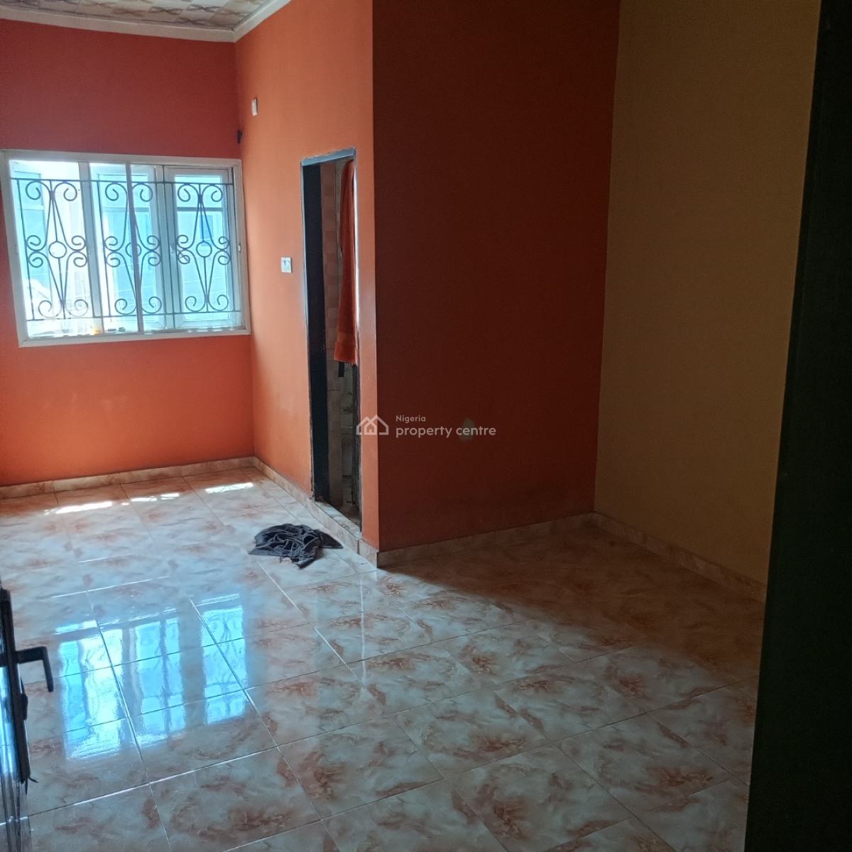 Spacious and Sharp 3bedroom Apartment (upstairs), Okun Ajah Lagos, Okun-ajah, Ajah, Lagos, Flat / Apartment for Rent