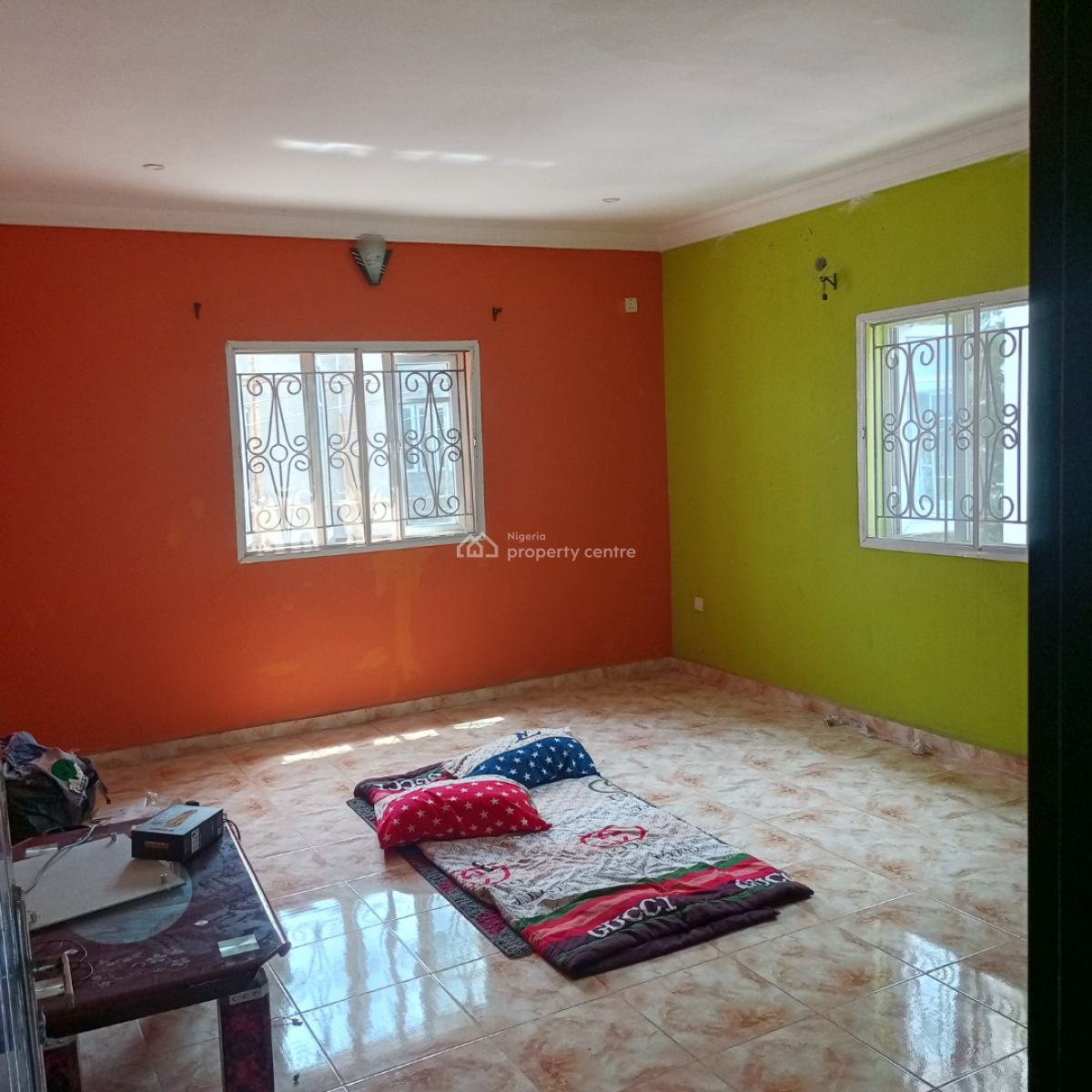 Spacious and Sharp 3bedroom Apartment (upstairs), Okun Ajah Lagos, Okun-ajah, Ajah, Lagos, Flat / Apartment for Rent