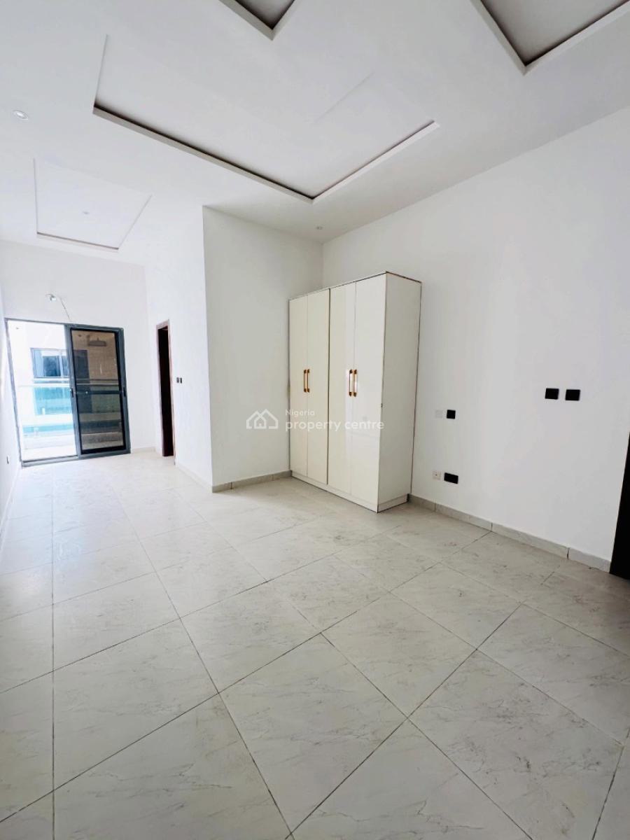 Well Built 4 Bedroom Terrace with Spacious Rooms, Orchid, Lekki, Lagos, Terraced Duplex for Rent