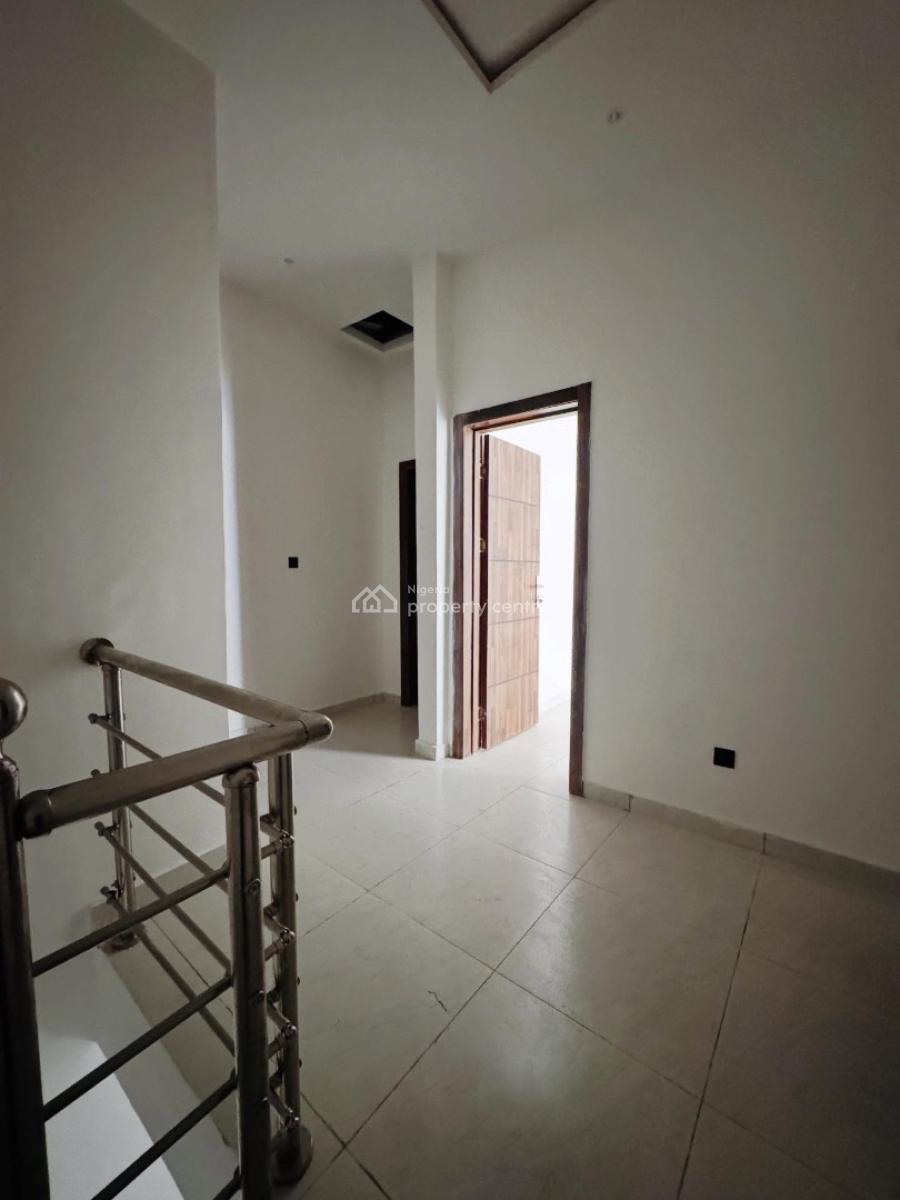 Well Built 4 Bedroom Terrace with Spacious Rooms, Orchid, Lekki, Lagos, Terraced Duplex for Rent