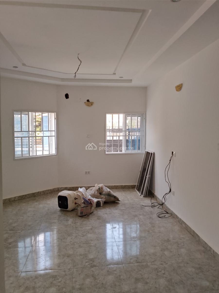Spacious 2 Bedroom, Zone E Extension, Apo Resettlement, Apo, Abuja, Flat / Apartment for Rent
