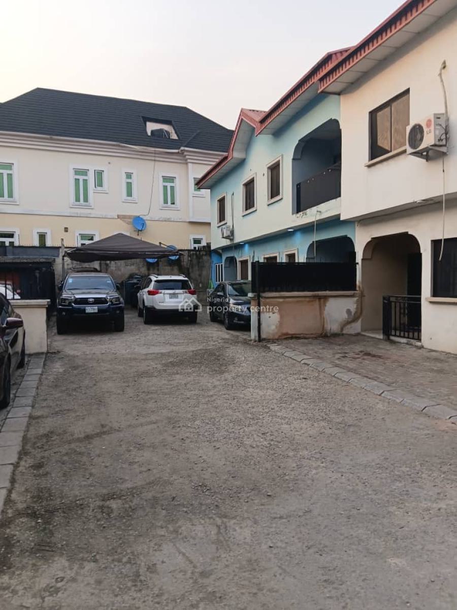 4 Bedrooms Semi Detached Duplex with Bq, Omole Phase 1, Ikeja, Lagos, Semi-detached Duplex for Sale