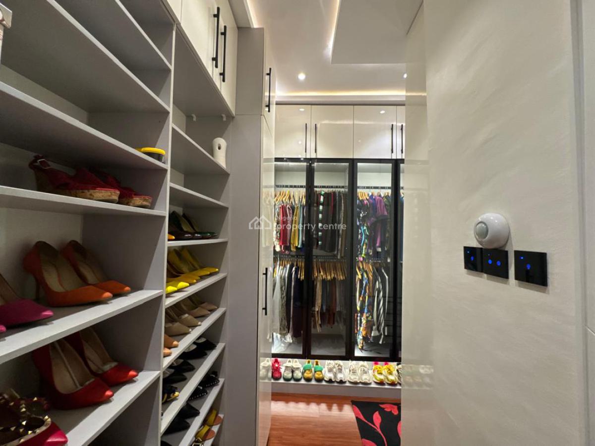 6 Bedroom Smart House on Three Floors, Magodo, Lagos, House for Sale