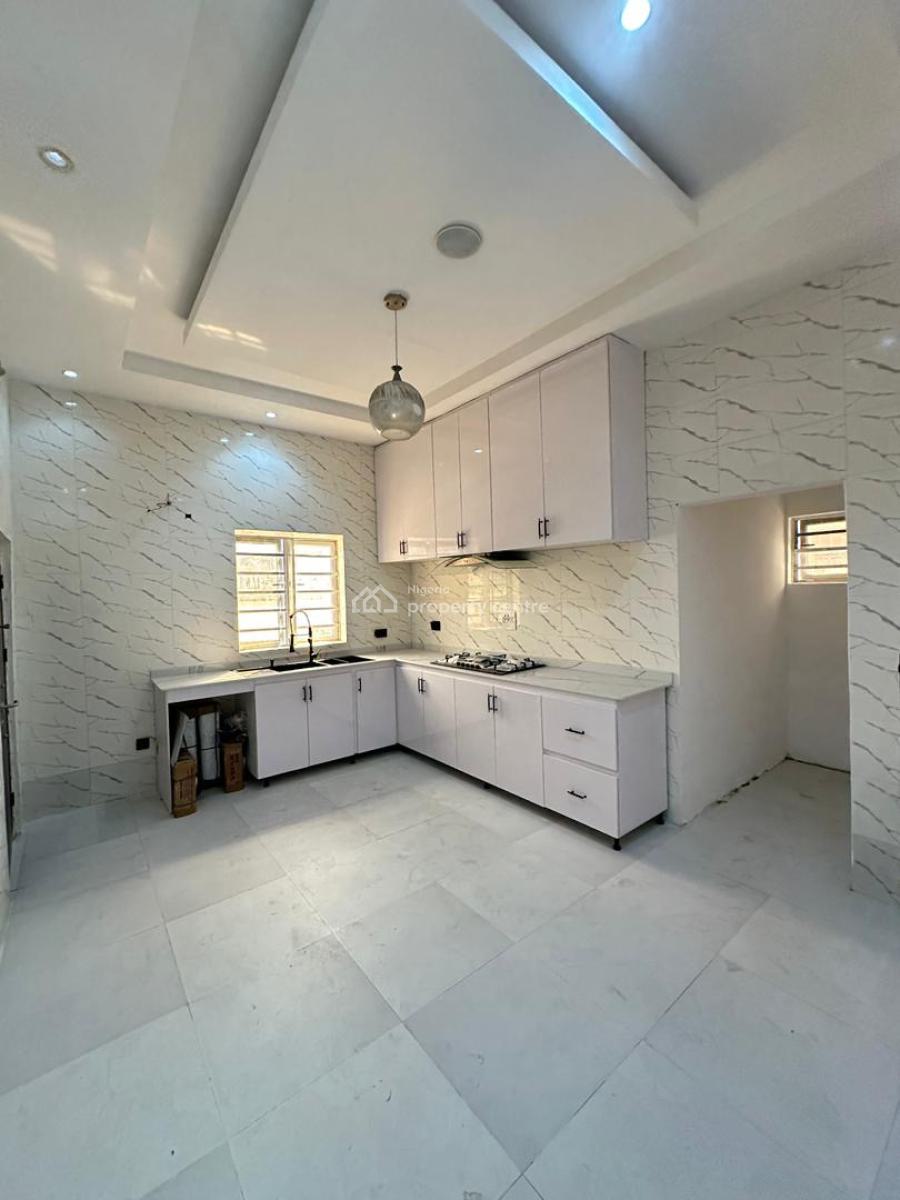 Spacious Luxury 4 Bedroom Fully Detached Duplex with Bq, Orchid, Lekki, Lagos, Detached Duplex for Sale
