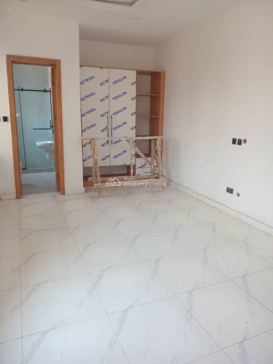 3 Bedrooms Ensuite Flat, Ikeja Gra, Ikeja, Lagos, Flat / Apartment for Sale