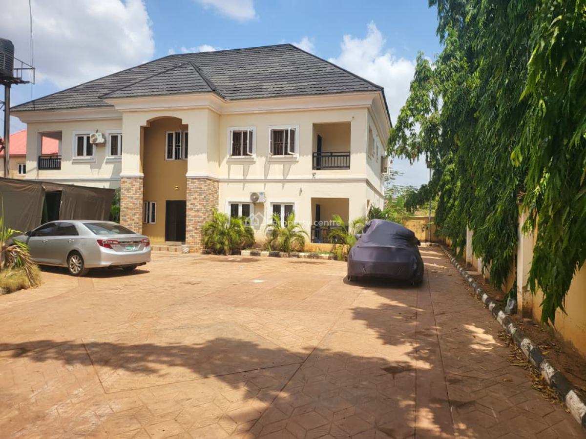 Executive Luxury 8 Units of Luxury 1 Bedroom & Palour Block of Flats, Behind Federal Govt College, Independence Layout, Enugu, Enugu, Block of Flats for Sale