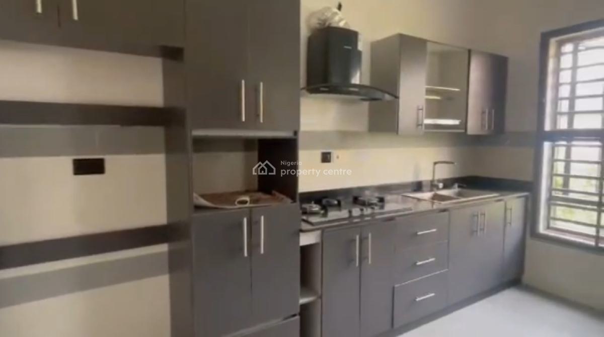 Exquisitely Finished 2 Bedroom Apartment, Valleyview Estate, Olu-odo, Ikorodu, Lagos, Flat / Apartment for Sale