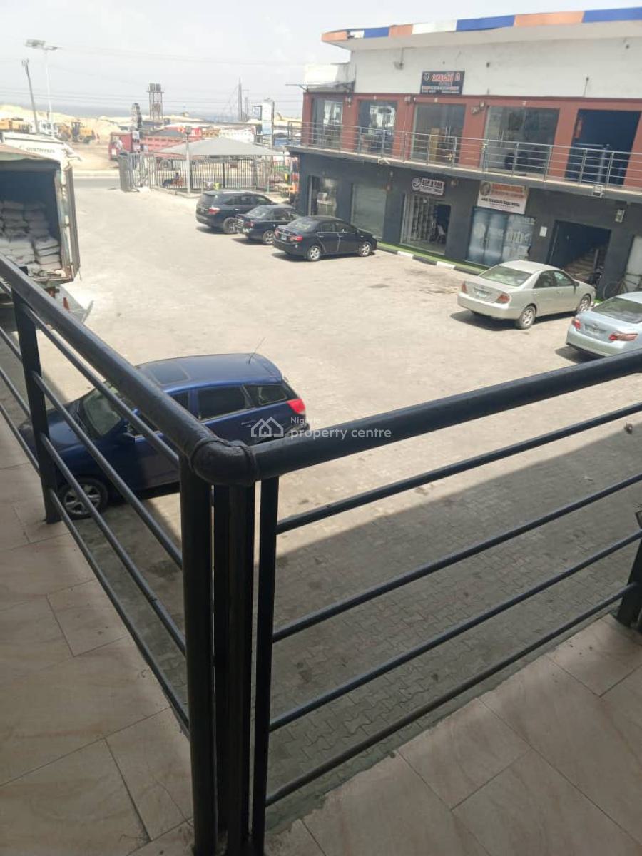 Shop, The Hub Plaza 62 Addo Road, Ajah, Lagos, Plaza / Complex / Mall for Rent
