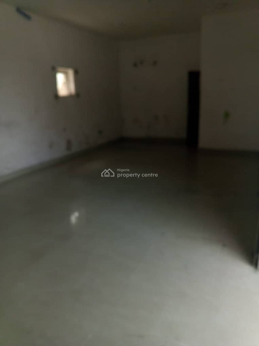 Shop/office Space, The Hub Plaza 62 Addo Road, Eti-osa, Ajah, Lagos, Plaza / Complex / Mall for Rent