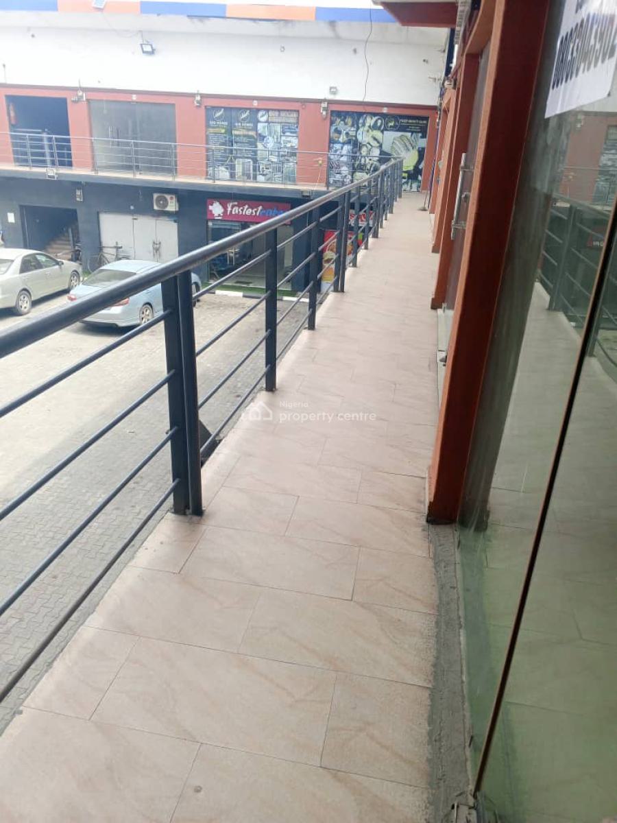 Shop, The Hub Plaza 62 Addo Road, Ajah, Lagos, Plaza / Complex / Mall for Rent