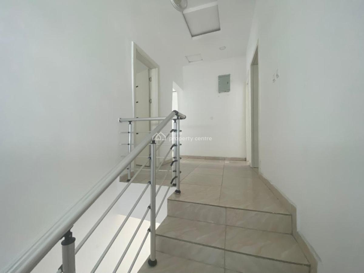 5 Bedroom Semi Detached with a Bq, Harris Drive By, Vgc, Lekki, Lagos, Semi-detached Duplex for Rent