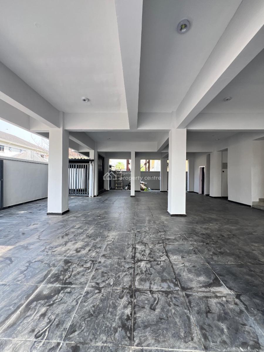 Brand New 3 Bedroom Apartment with Swimming Pool and Gym, Lekki Phase 1, Lekki, Lagos, Flat / Apartment for Sale