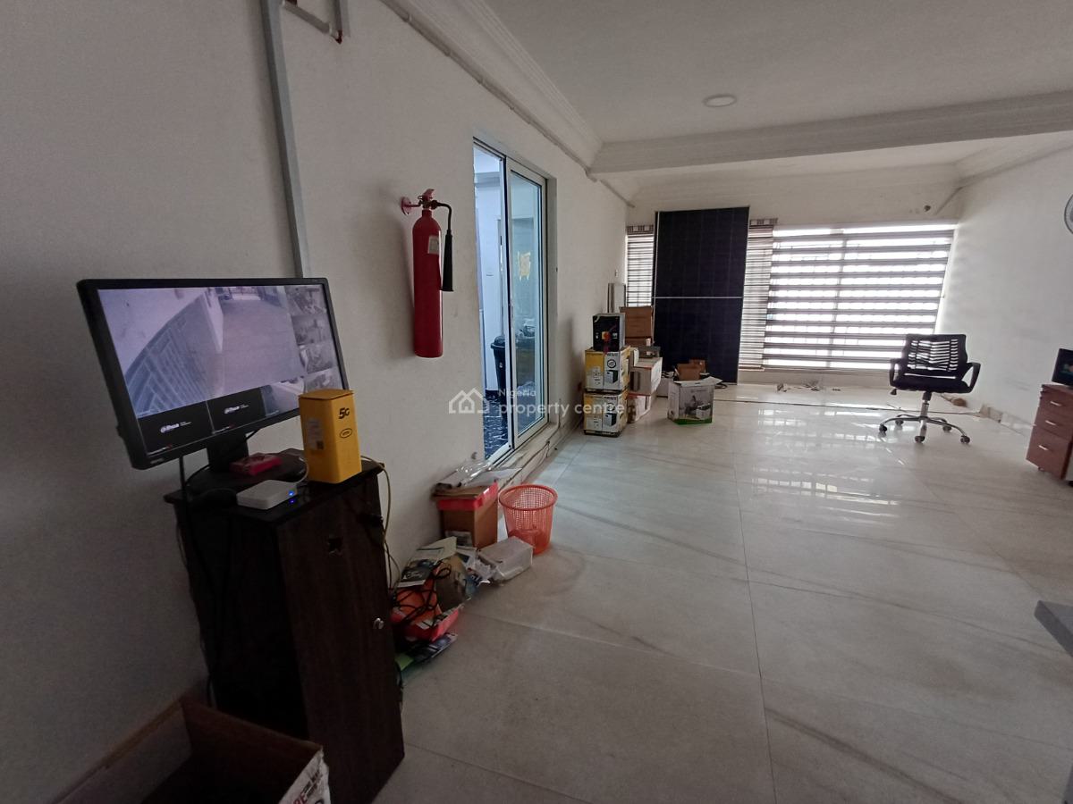 56sqm Shop / Office Space on The Ground Floor, Wuse 2, Abuja, Shop for Rent