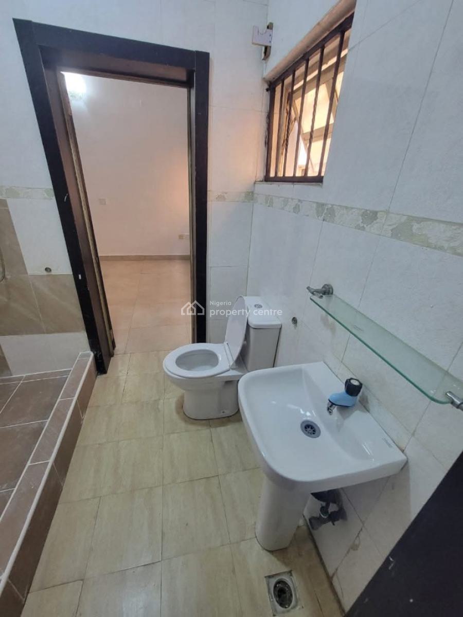 a Spacious and Well Maintained 5 Bedroom Duplex with Bq, Agungi, Lekki, Lagos, Terraced Duplex for Rent