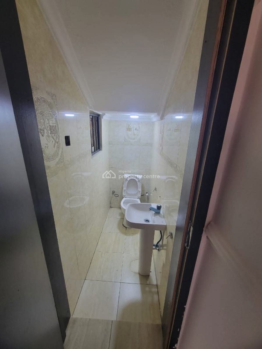 a Spacious and Well Maintained 5 Bedroom Duplex with Bq, Agungi, Lekki, Lagos, Terraced Duplex for Rent