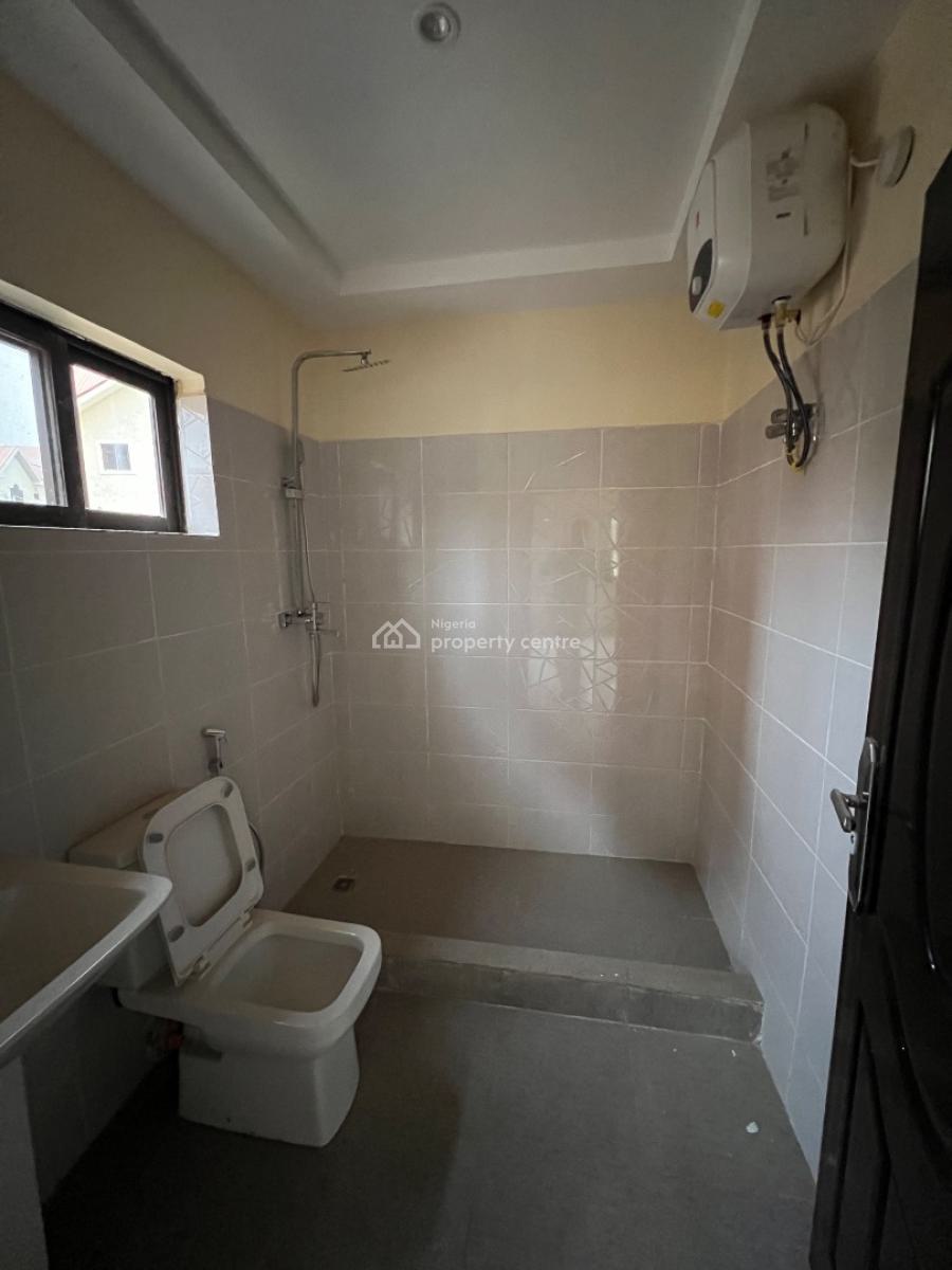 Newly Renovated 2 Bedroom Apartment, Katampe, Abuja, Flat / Apartment for Sale