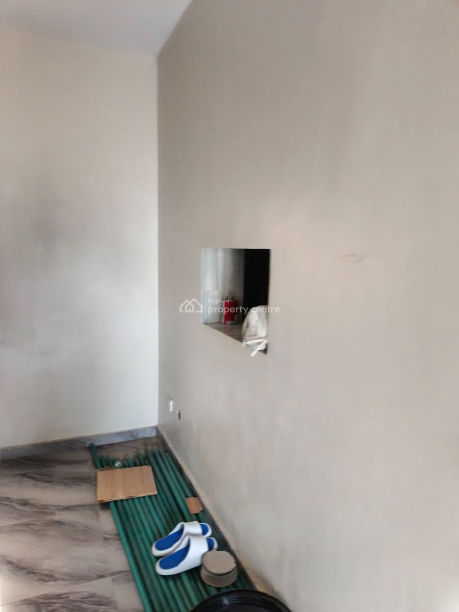 2bedroom Apartment, New Road, Ologolo, Lekki, Lagos, Flat / Apartment for Rent