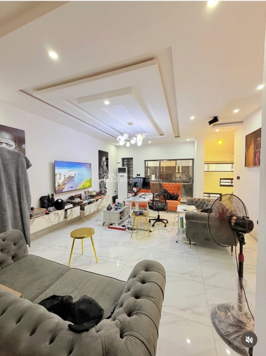 Fairly Used 4 Bedroom Semi Detached Duplex, Omole Phase 2, Ikeja, Lagos, Semi-detached Duplex for Sale