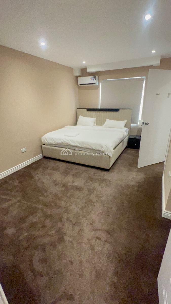 Luxury and Furnished 3 Bedroom Apartment in a Secured Estate, Periwinkle Estate, Lekki Phase 1, Lekki, Lagos, Flat / Apartment for Rent
