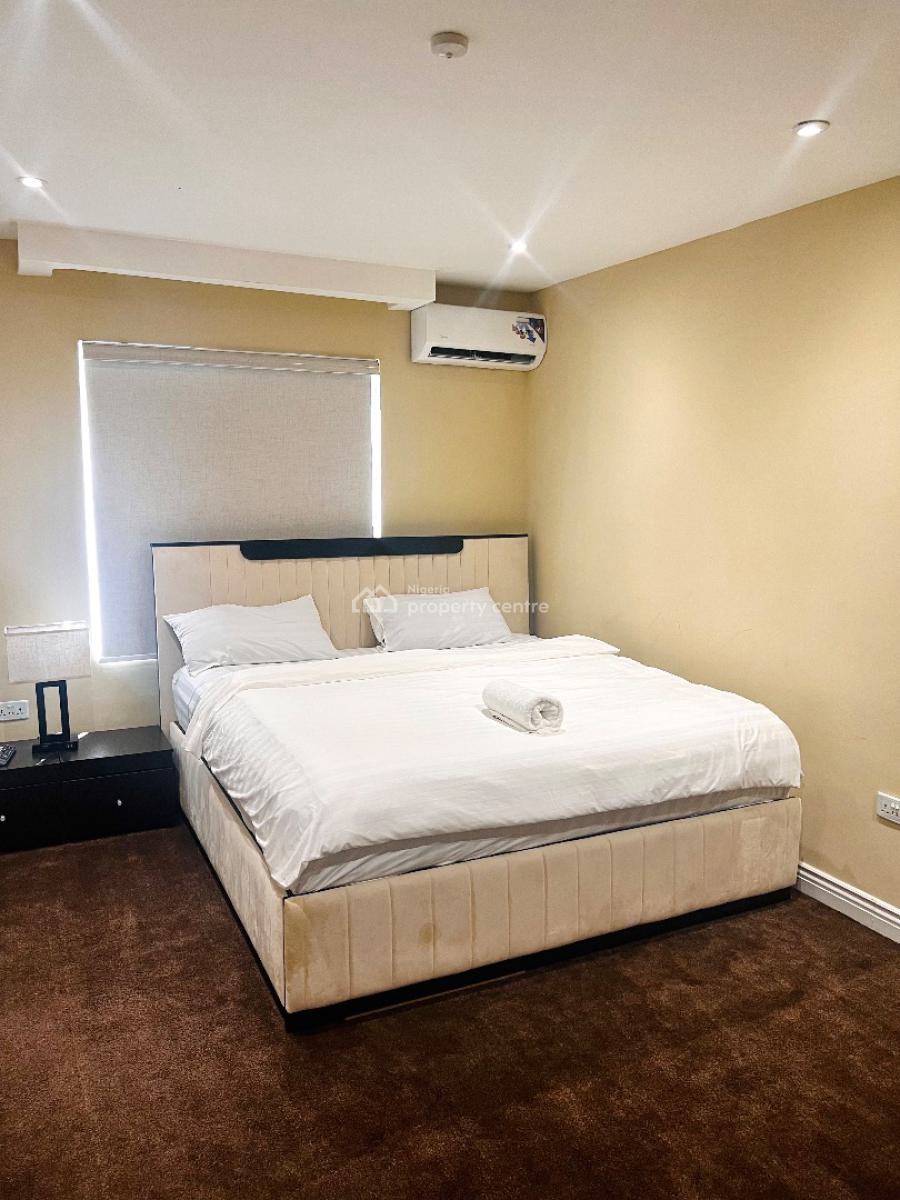 Luxury and Furnished 4 Bedroom Maisonette in a Secured Estate, Periwinkle Estate, Lekki Phase 1, Lekki, Lagos, Flat / Apartment for Rent