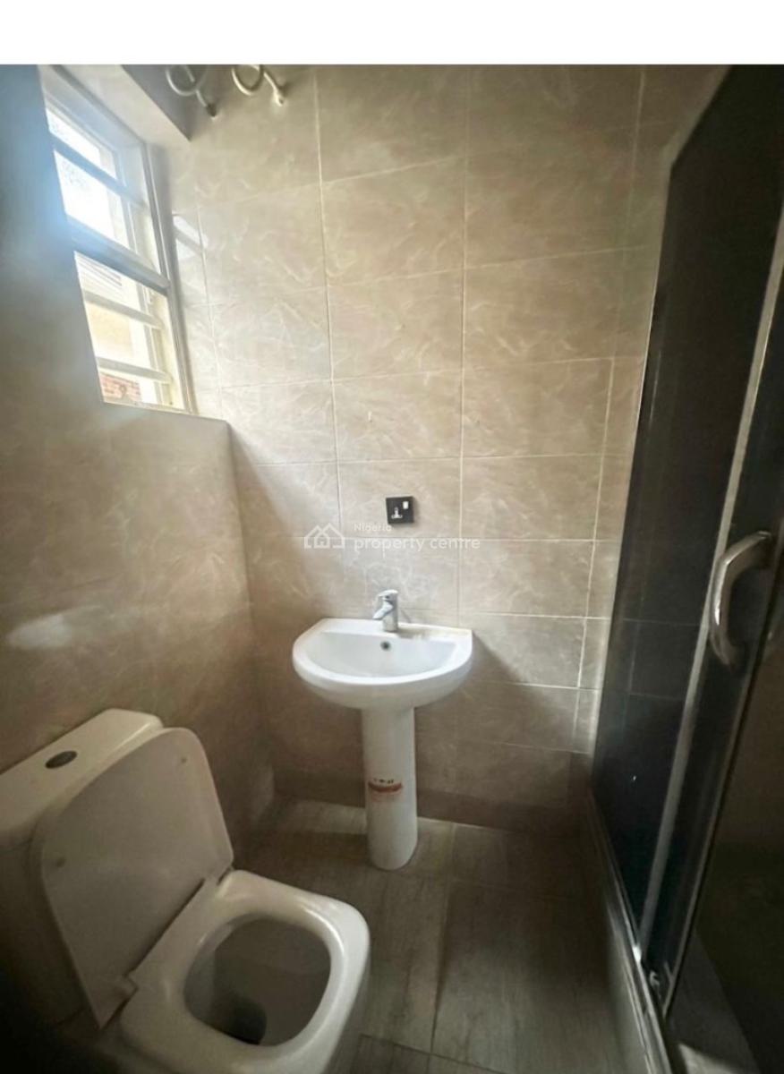 Nice Room Downstairs, Idado Road, Lekki, Idado, Lekki, Lagos, House for Rent