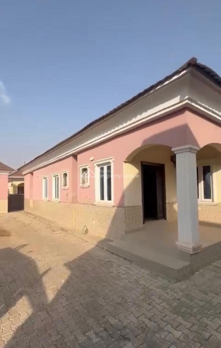 Luxury 4 Bedroom Ensuit Bungalow+bq,tarred Road, Galadimawa, Abuja, Detached Bungalow for Sale