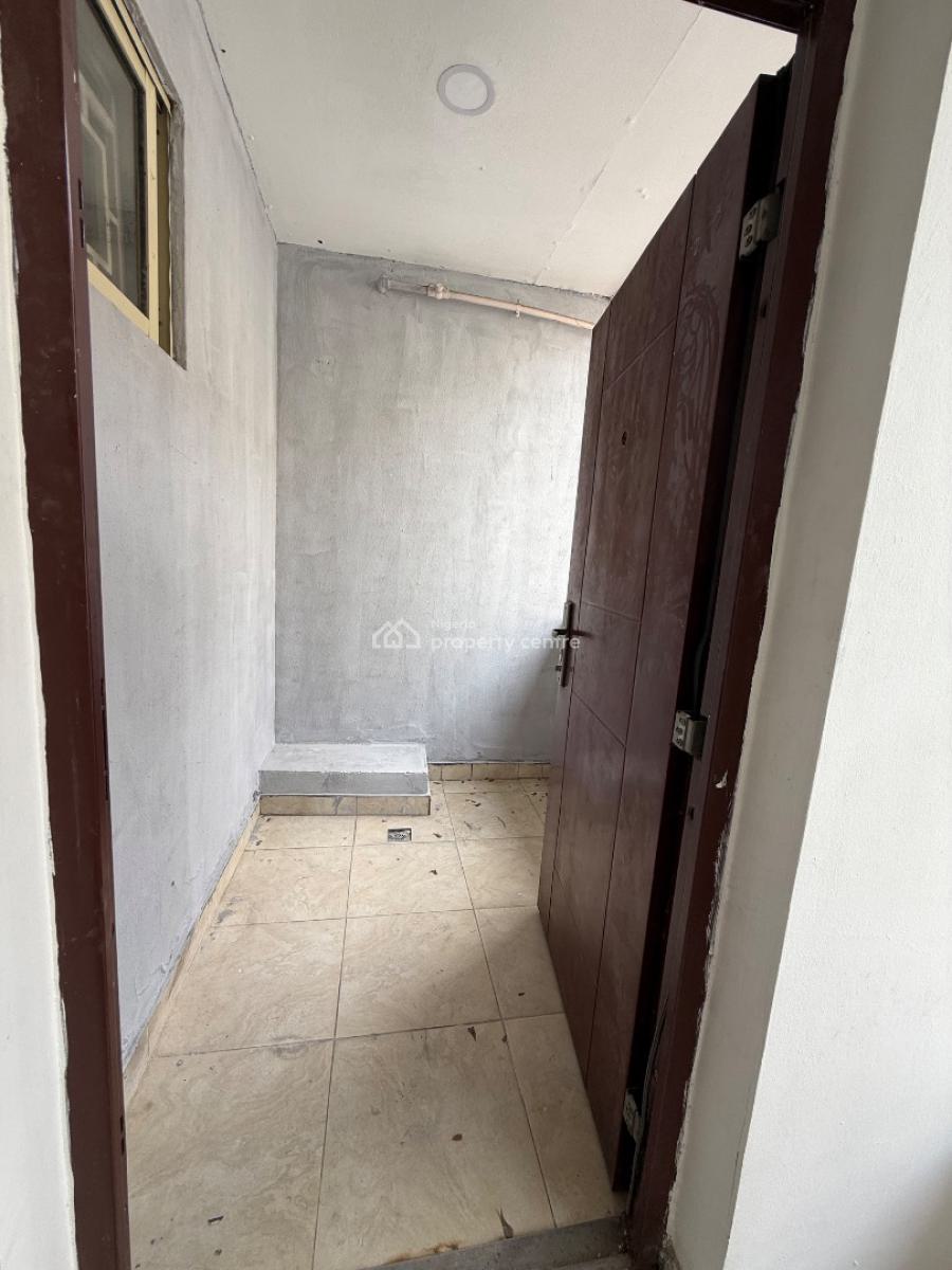 5 Bedroom Semi Detached Duplex with Bq for Commercial Purpose, Lekki Phase 1, Lekki, Lagos, Semi-detached Duplex for Rent