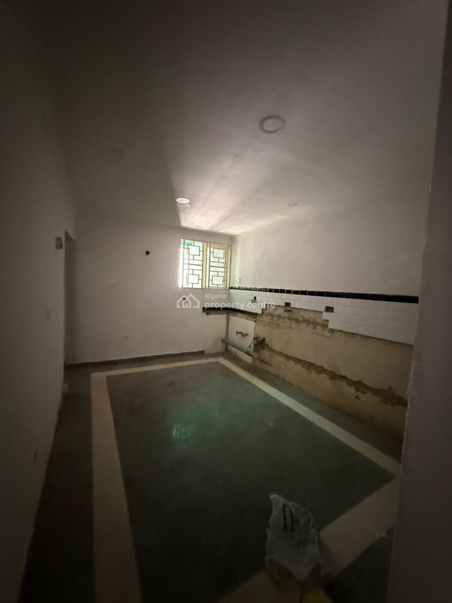 5 Bedroom Semi Detached Duplex with Bq for Commercial Purpose, Lekki Phase 1, Lekki, Lagos, Semi-detached Duplex for Rent