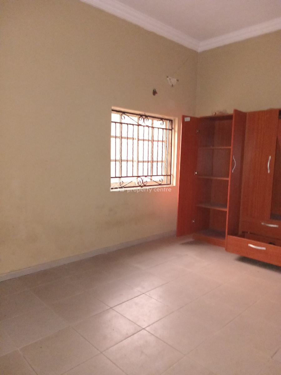 Spacious 3 Bedroom Flat, Lekki Scheme 2 Estate Adesanya, Ajah, Lagos, Flat / Apartment for Rent