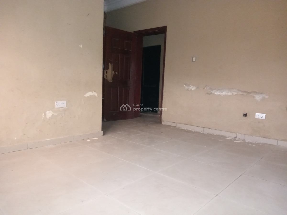 Spacious 3 Bedroom Flat, Lekki Scheme 2 Estate Adesanya, Ajah, Lagos, Flat / Apartment for Rent