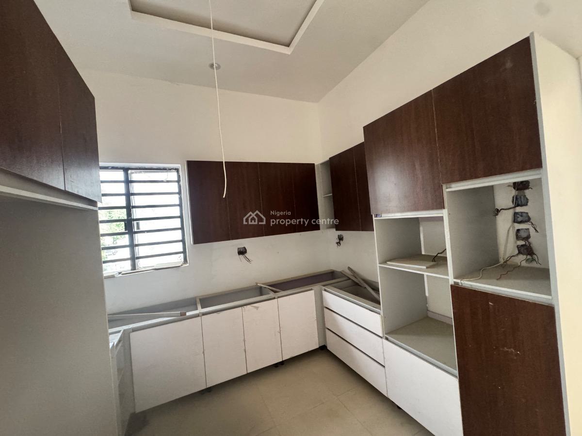Luxury 3 Bedroom Apartment with Bq, Ikeja Gra, Ikeja, Lagos, Flat / Apartment for Sale