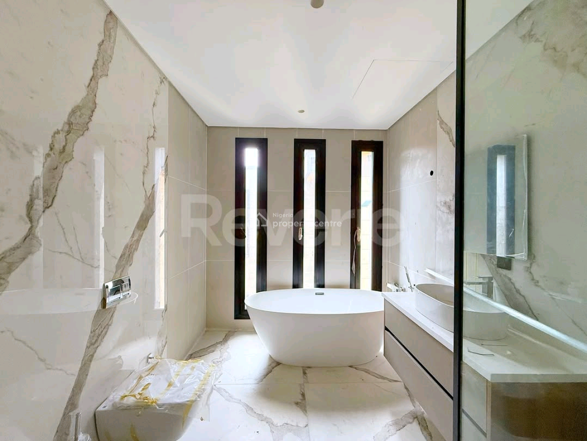5 Bedroom Situated Within The Exclusive Environment, Banana Island, Ikoyi, Lagos, House for Sale