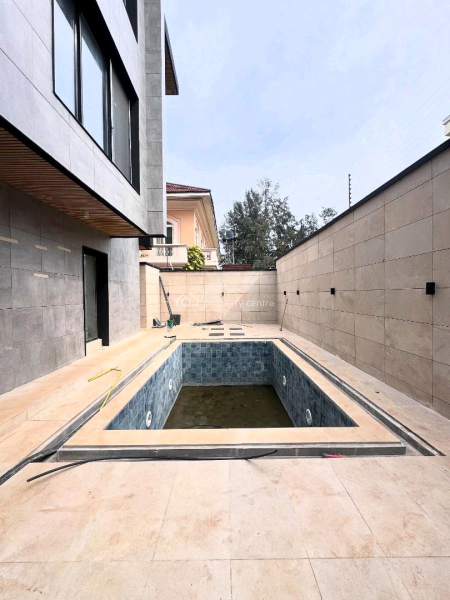 5 Bedroom Situated Within The Exclusive Environment, Banana Island, Ikoyi, Lagos, House for Sale
