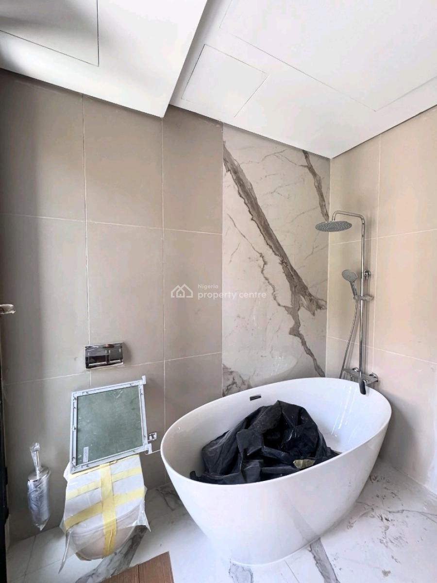 5 Bedroom Situated Within The Exclusive Environment, Banana Island, Ikoyi, Lagos, House for Sale