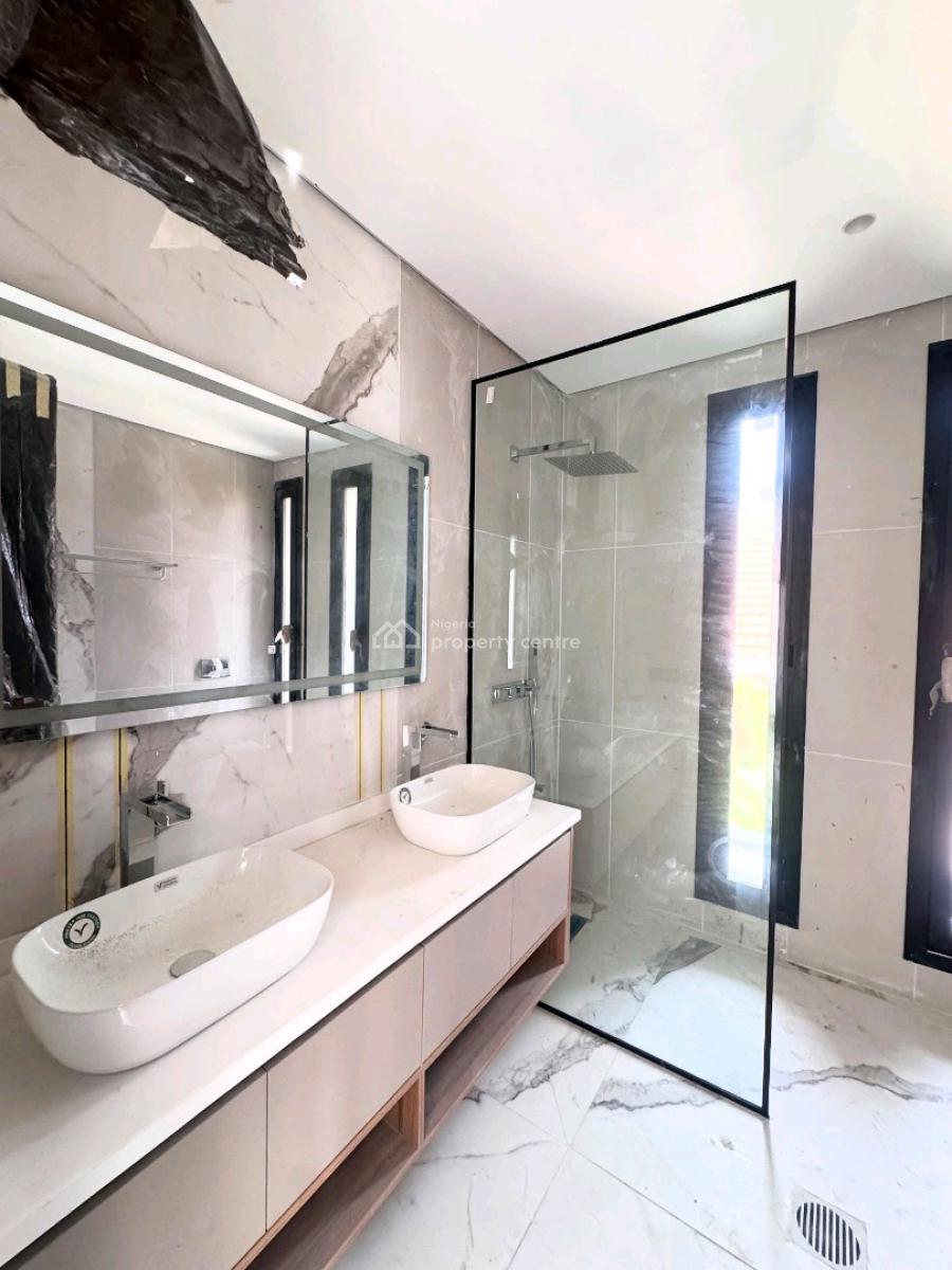 5 Bedroom Situated Within The Exclusive Environment, Banana Island, Ikoyi, Lagos, House for Sale