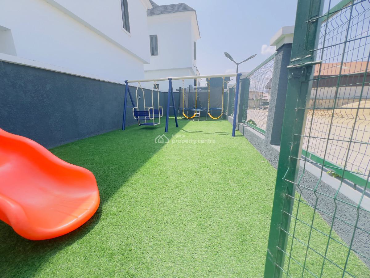 4bedroom Terrace Duplex, Lekki Phase 2, Lekki, Lagos, Terraced Duplex for Sale