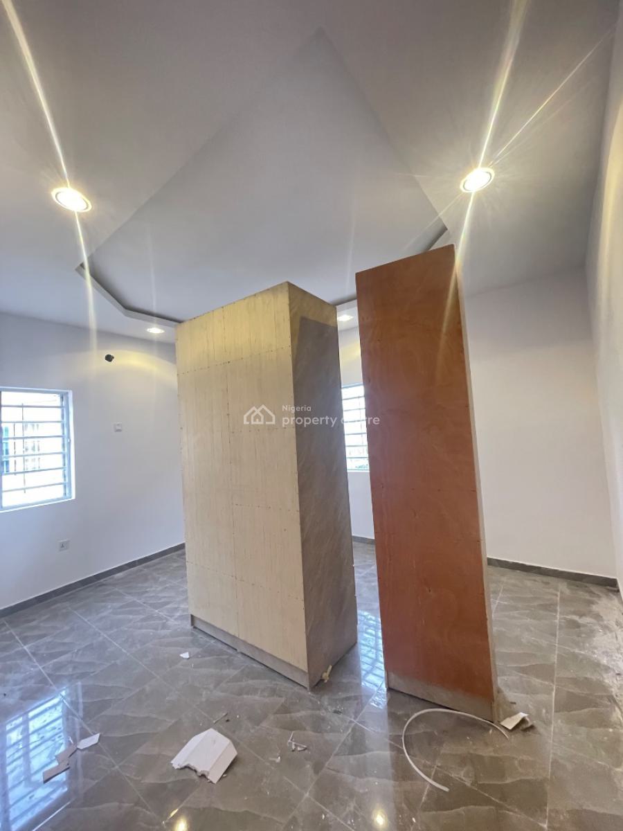 Luxury Standard 2 Bedroom Apartment Upstairs, Sangotedo, Ajah, Lagos, Flat / Apartment for Rent